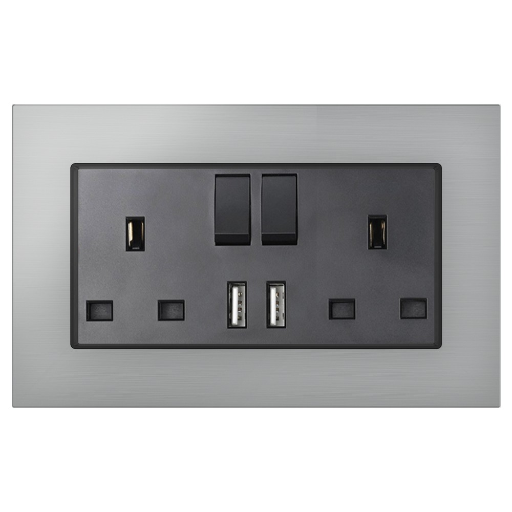 146 Type UK Switched Socket with 2 USB Chargers - Black