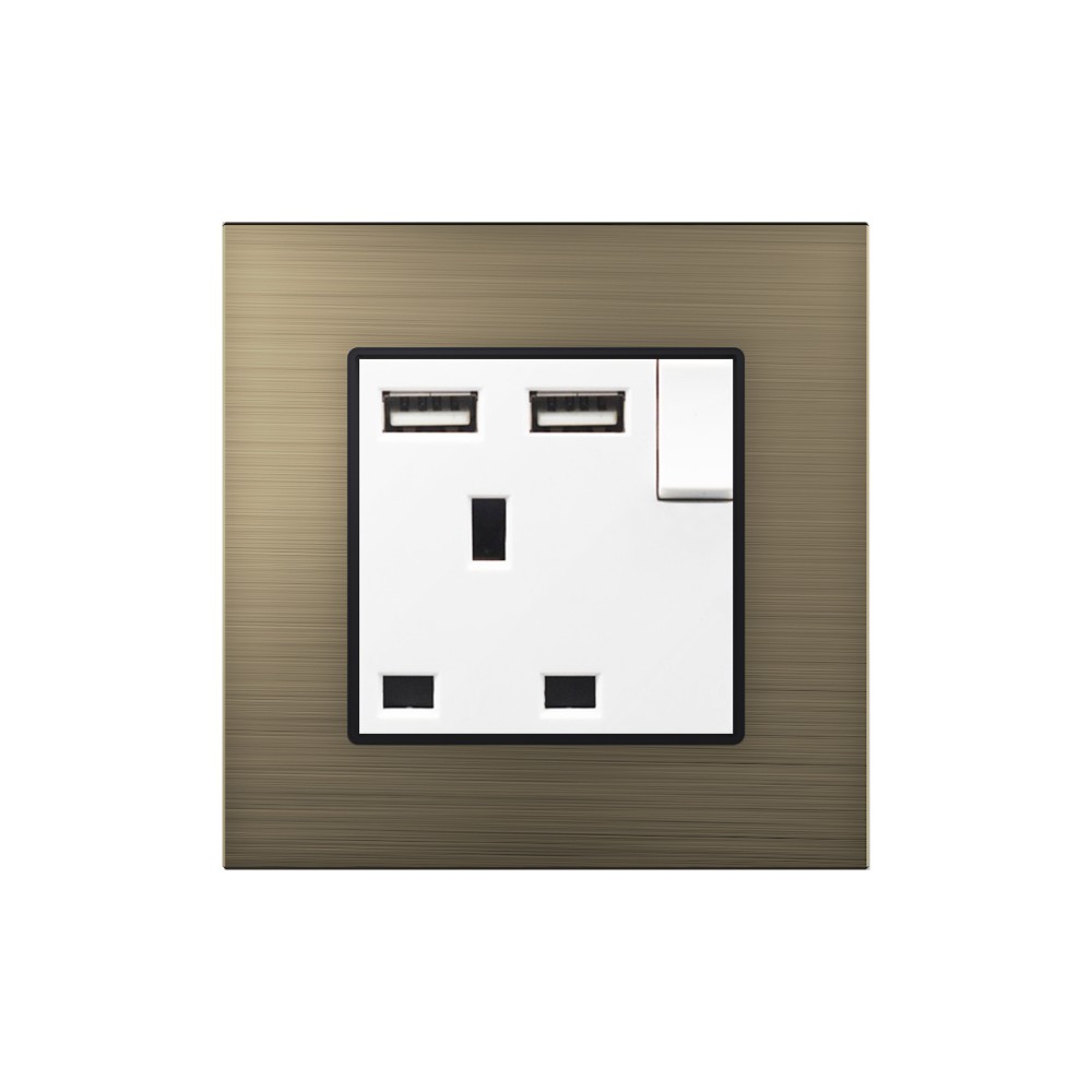 13A UK Switched Socket with 2 USB Chargers - White