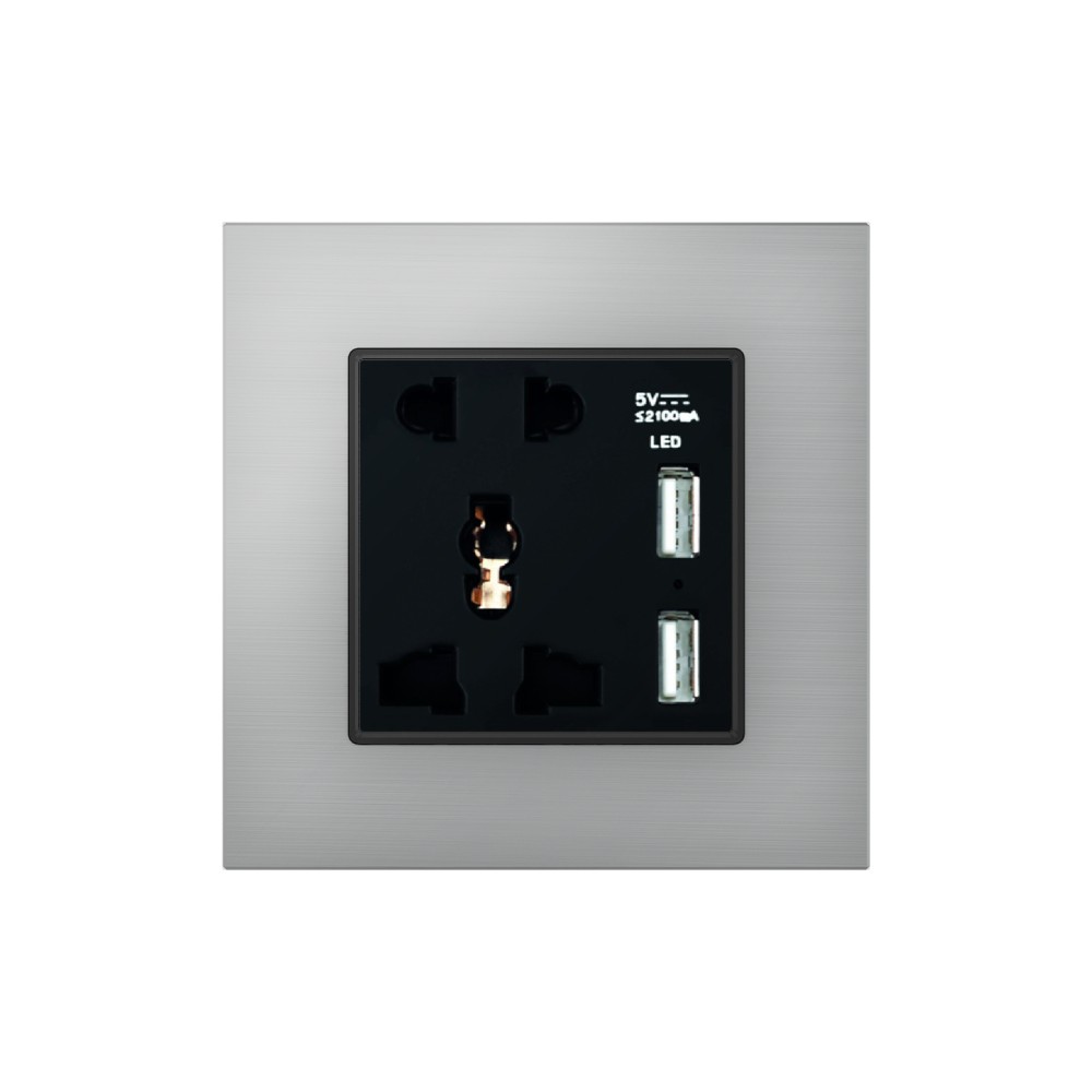 Universal 5 Pin Socket w/ 2 USB - Black